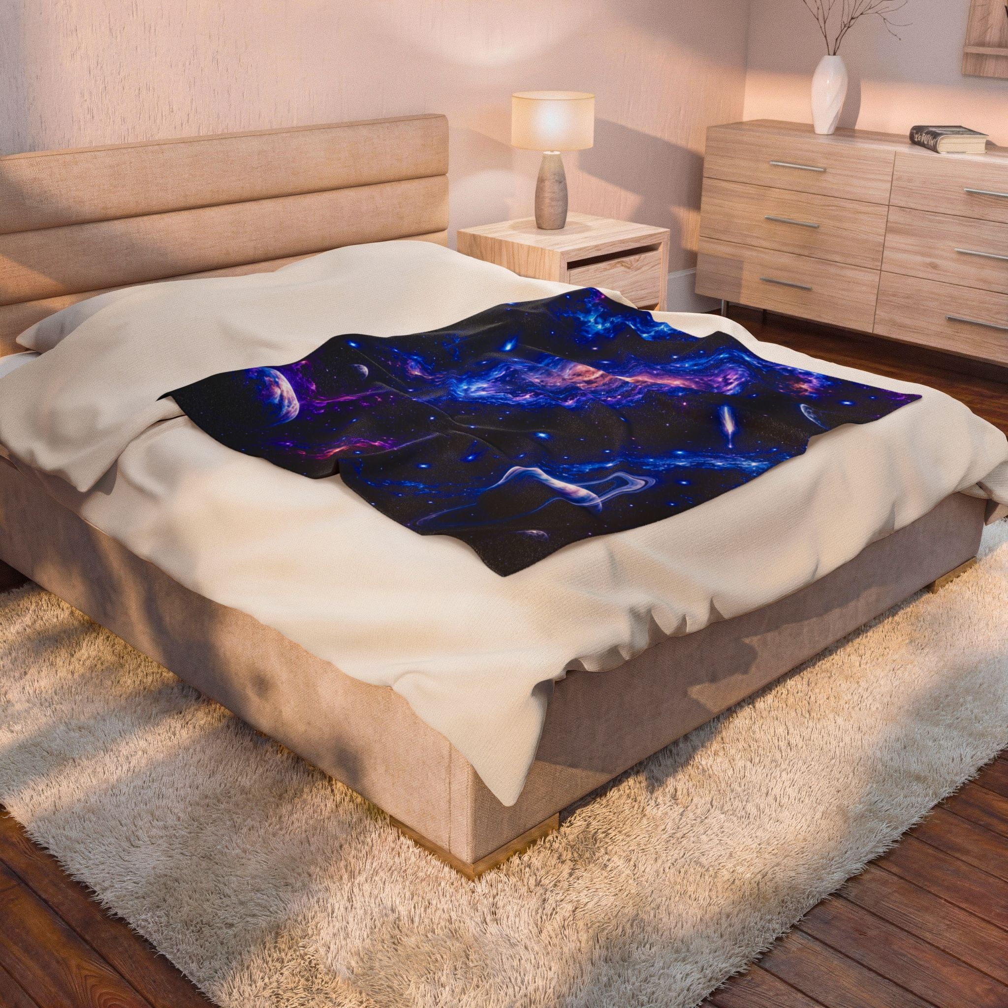 Galaxy Velveteen Plush Blanket – Cosmic Space Nebula Throw